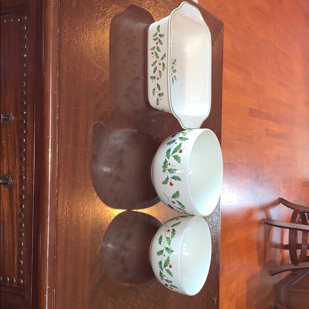 Lenox holiday decorative bowls